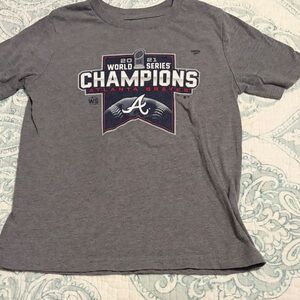 Genuine Merchandise Gray World Series Tee Girls 7